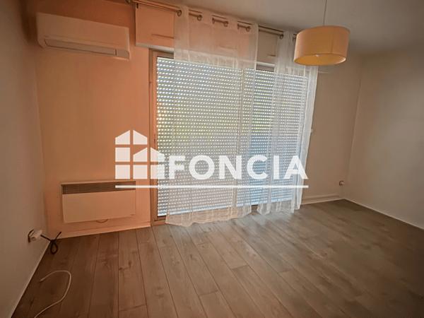 Location Studio 28.09 m² - 61 RUE DENFERT ROCHEREAU Agen 47000