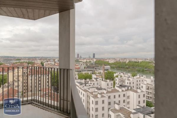 Appartement à louer 5 pièces 101.57m²