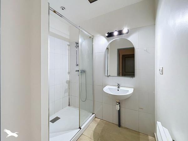 Appartement à vendre 98 280 € Châteaubernard 2 p 55 m² DPE D