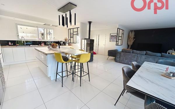 Maison à vendre    5 pièces •  Talmont-Saint-Hilaire