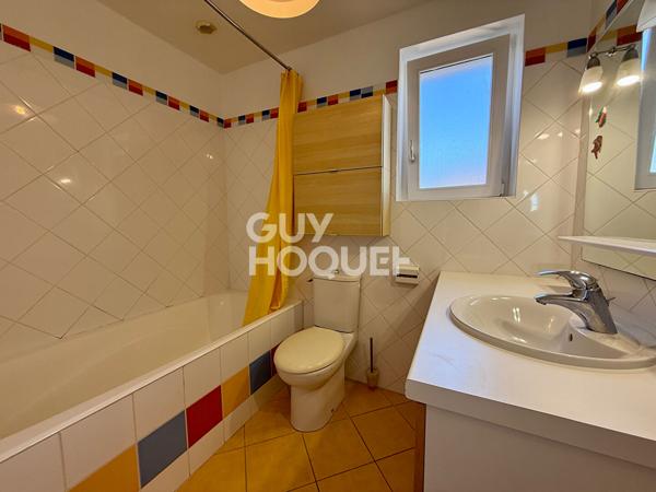 Propriété de charme avec piscine et jardin arboré - Montboucons