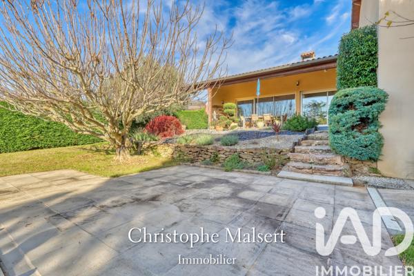 Maison à vendre 5 pièces 220 m² Roussillon