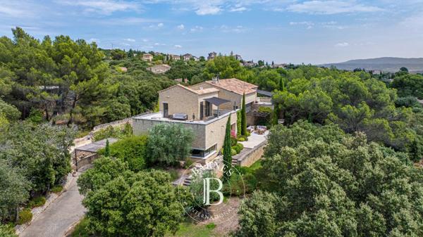 Gordes, Villa 5 Chambres -  440 m² à vendre