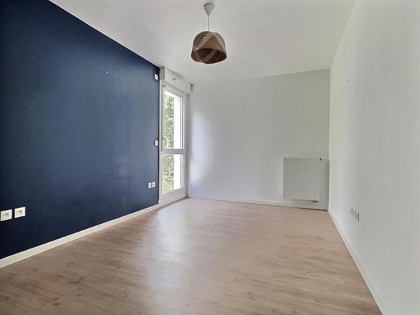 Vente appartement 44m2 BORDEAUX (33300)