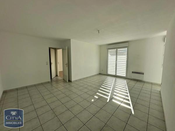 Appartement à louer 2 pièces 48.65m² Avion (62210)