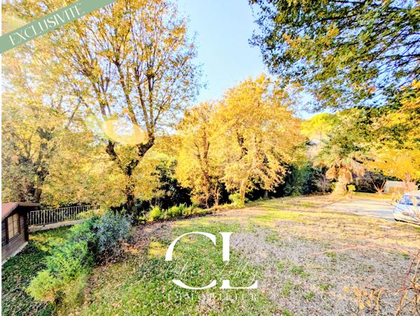 Éguilles (13510) Maison familiale T5/6 de 219 m² habitables, avec piscine et plusieurs dépendances