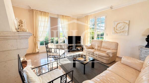 PROCHE CARCASSONNE - MAISON 215m² - 4/5 CHAMBRES - TERRAIN 4989M² Détails des diagnostics énergétiques