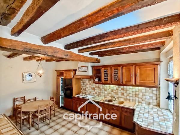 Maison à vendre 5 pièces BESSE SUR BRAYE (72) - terrain 457 m² -