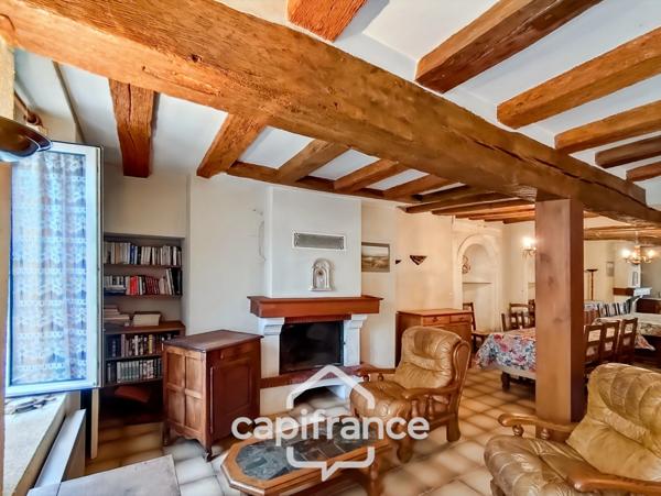 Maison à vendre 5 pièces BESSE SUR BRAYE (72) - terrain 457 m² -