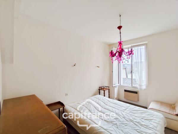 Maison à vendre 5 pièces BESSE SUR BRAYE (72) - terrain 457 m² -