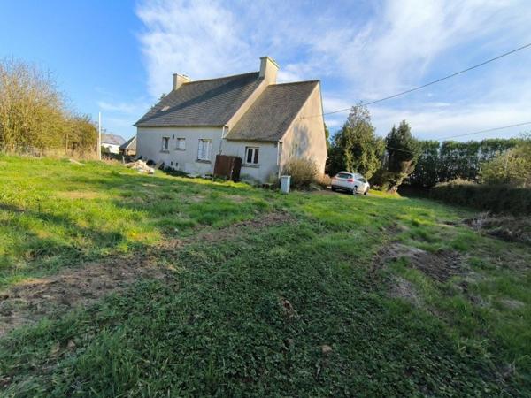 Maison sur terrain de 2500 m2