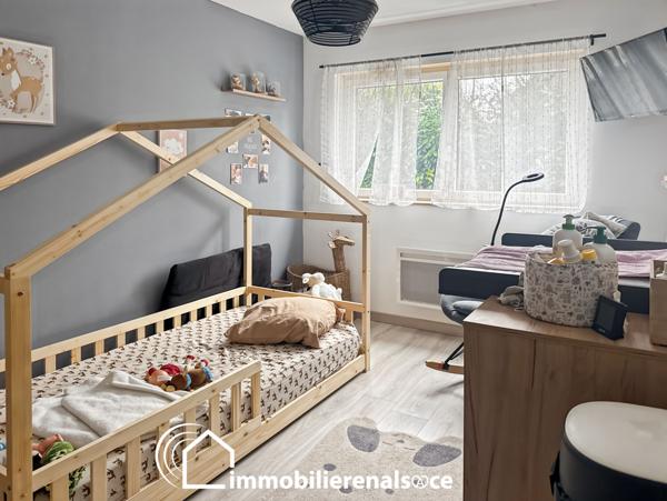 Mackenheim (67390) Proche Marckolsheim, jolie maison plain-pied 5p avec jardin et garage.