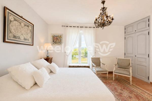 Maison à vendre 9 pièces de 195 m² à Fayence