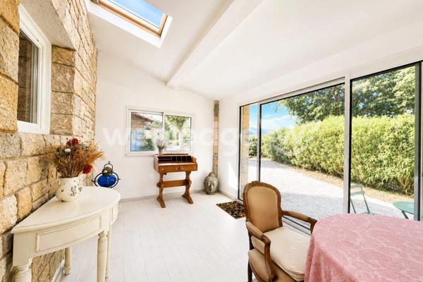 Maison à vendre 9 pièces de 195 m² à Fayence