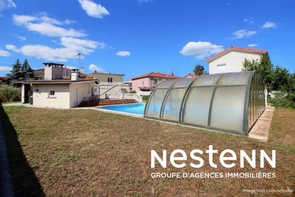 LIMITE ST FONS: # MAISON INDIVIDUELLE# 3 GARAGES# PISCINE OLYMPIQUE#RARE