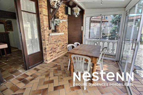 LIMITE ST FONS: # MAISON INDIVIDUELLE# 3 GARAGES# PISCINE OLYMPIQUE#RARE