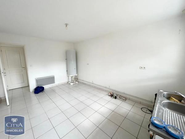 Maison à louer 3 pièces 75.39m² Montreuil-en-Touraine (37530)