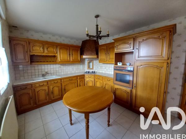 Maison à vendre 5 pièces 93 m² Villaines-la-Juhel
