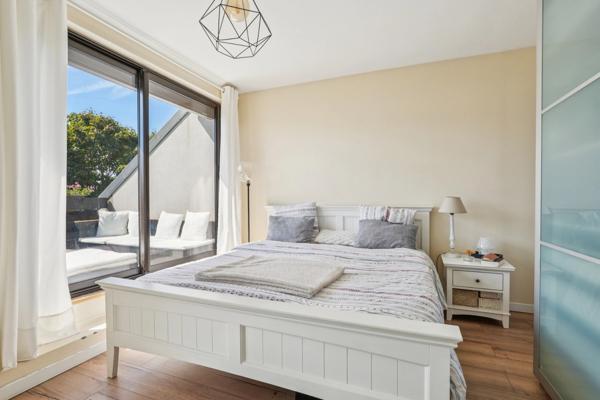 - 91830 LE COUDRAY-MONTCEAUX - DUPLEX EN DERNIER ETAGE AVEC ASCENSEUR - 30M2 DE TERRASSES - SEJOUR CATHEDRALE - VUE ARBOREE SANS VIS A VIS - PARKING-