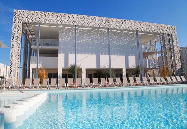 INVESTISSEMENT LOCATIF – AGDE – Résidence Tourisme Odalys Collection Prestige Nakâra – 5,53 % de rentabilité