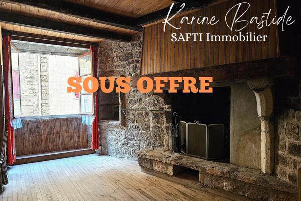 MAISON DE VILLAGE EN PIERRES