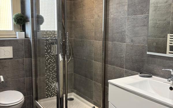 Appartement à louer    2 pièces • 33,04 m2 Nogent-sur-Marne