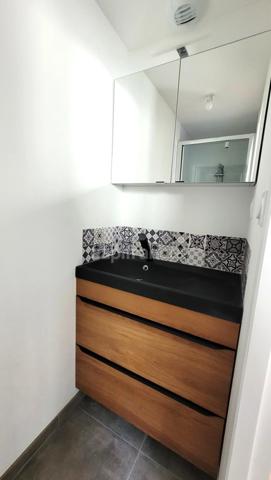 Maison à vendre de 2023. 5 pièces PLEUVEN (29) avec 4 chs Terrain 474 m2