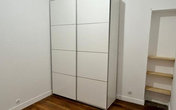 Appartement à louer    3 pièces • 45,15 m2 Versailles