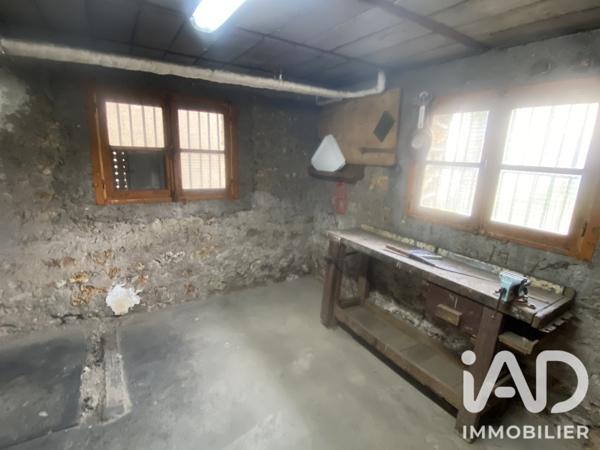Maison à vendre 4 pièces 82,34 m² Paray-Vieille-Poste