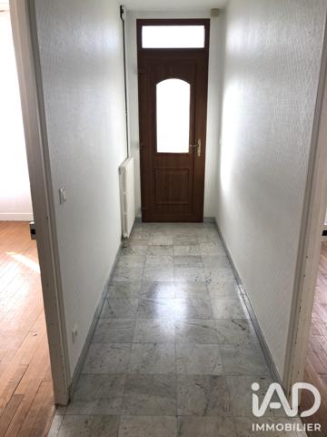 Maison à vendre 4 pièces 82,34 m² Paray-Vieille-Poste