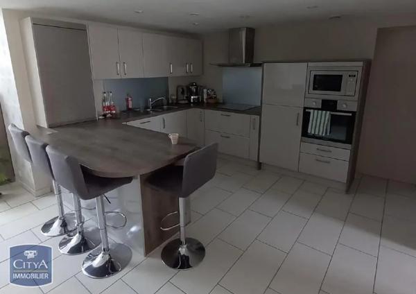 Maison à louer 5 pièces 137m²