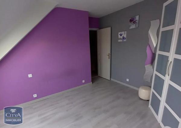 Maison à louer 5 pièces 137m²