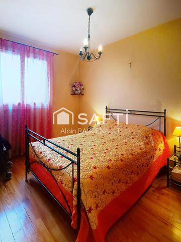 Appartement T3 Bis de 69 M2 ** au calme** Proche TRAM T4 -