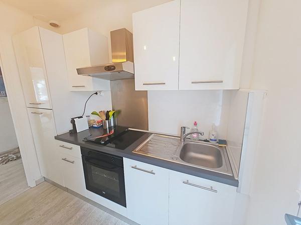 Six-fours les plages Les Lones Appartement de 2 pièces - Bord de mer