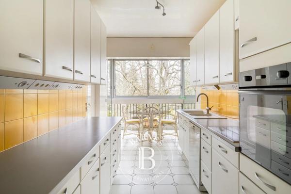 Le Chesnay, Appartement 3 Chambres -  197 m² à vendre