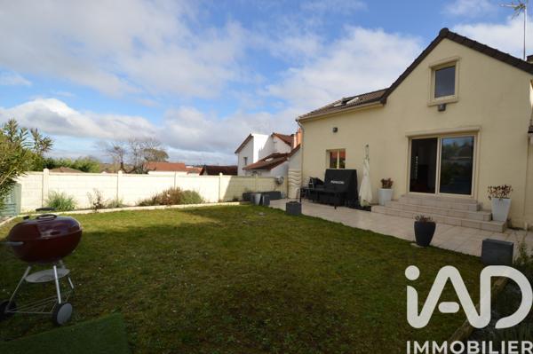 Maison à vendre 6 pièces 148 m² Viry-Châtillon