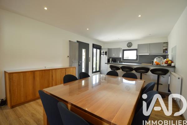 Maison à vendre 6 pièces 148 m² Viry-Châtillon