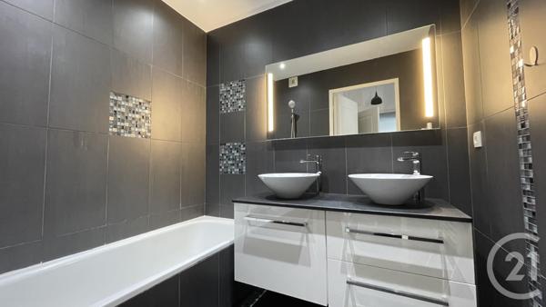 Appartement F3 à vendre  3 pièces - 61 m2 VILLEURBANNE - 69