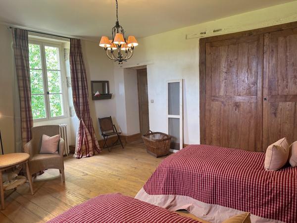 Dpt Gers (32), à vendre BAZIAN propriété P12 de 430 m² avec piscine et terrain de tennis - Terrain de 1,60 Ha