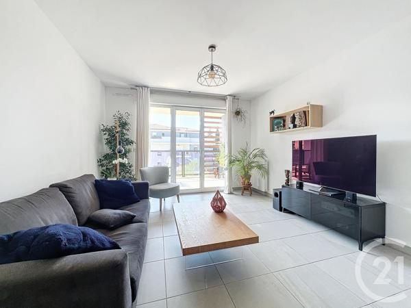 Appartement à vendre  4 pièces - 75,15 m2 MOUGINS - 06