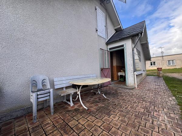 Ensemble de deux maisons à Bourges avec terrain et dépendances !