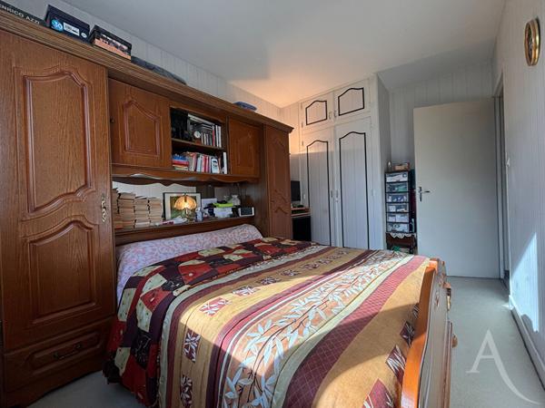 Ensemble de deux maisons à Bourges avec terrain et dépendances !