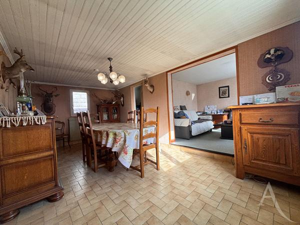 Ensemble de deux maisons à Bourges avec terrain et dépendances !