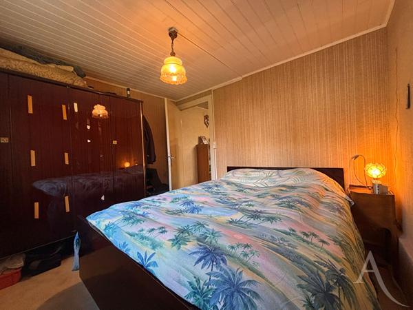 Ensemble de deux maisons à Bourges avec terrain et dépendances !