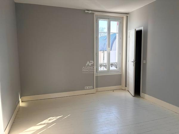 Maison 5 pièce(s) Quartier Saint nicolas €870 000 ** - Référence 4656