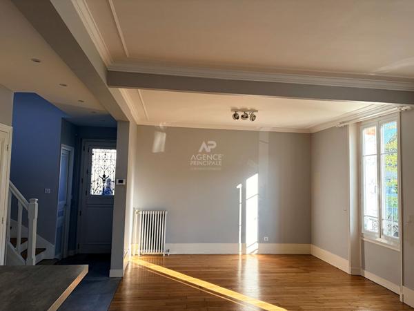 Maison 5 pièce(s) Quartier Saint nicolas €870 000 ** - Référence 4656