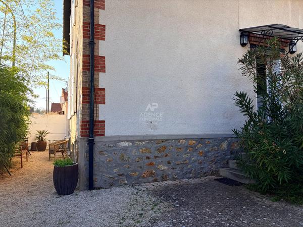 Maison 5 pièce(s) Quartier Saint nicolas €870 000 ** - Référence 4656