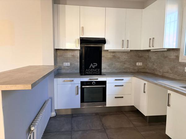 Maison 5 pièce(s) Quartier Saint nicolas €870 000 ** - Référence 4656