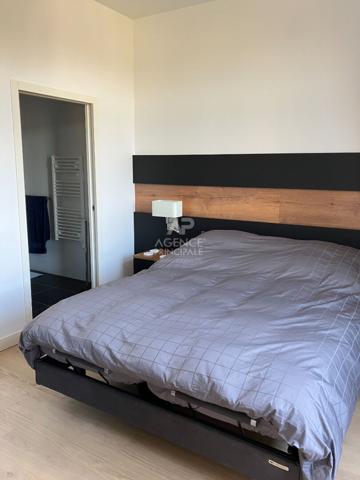 Appartement 5 pièce(s) 91 m2 €880 000 ** - Référence 4557