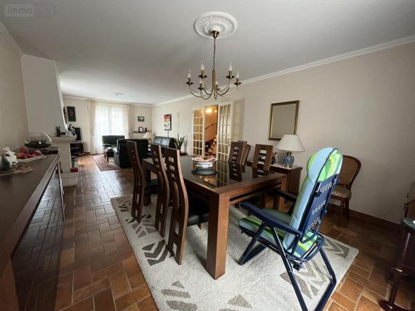 Maison à vendre à Saint-Ouën-des-Toits en Mayenne (53410), ref : 53003-196